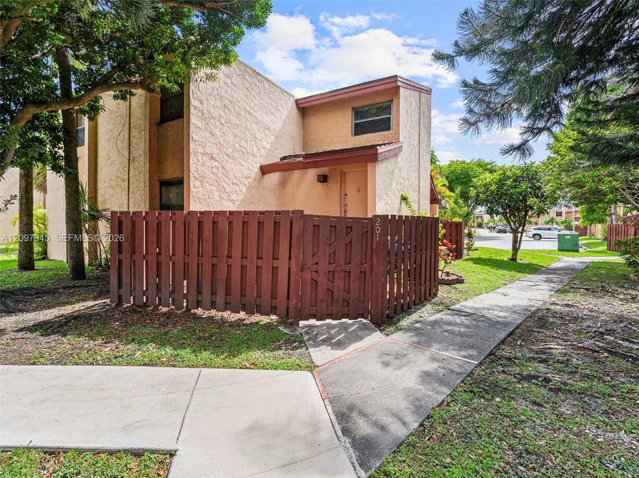 Property photo for 291 W Park Drive, #9-201, Miami, FL