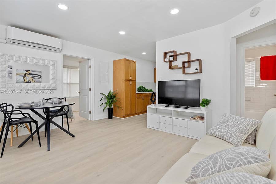 Property photo for 6103 Monroe Street, #-, Hollywood, FL