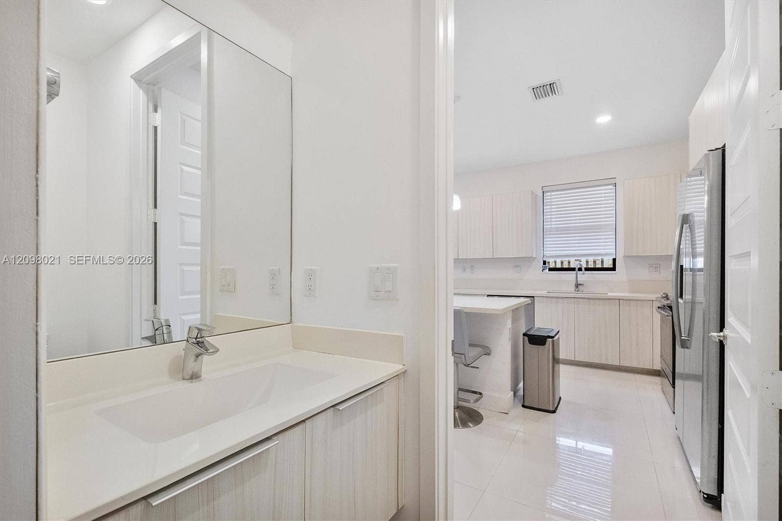 8110 NW 104th Court, Doral, FL 33178 Photo 8