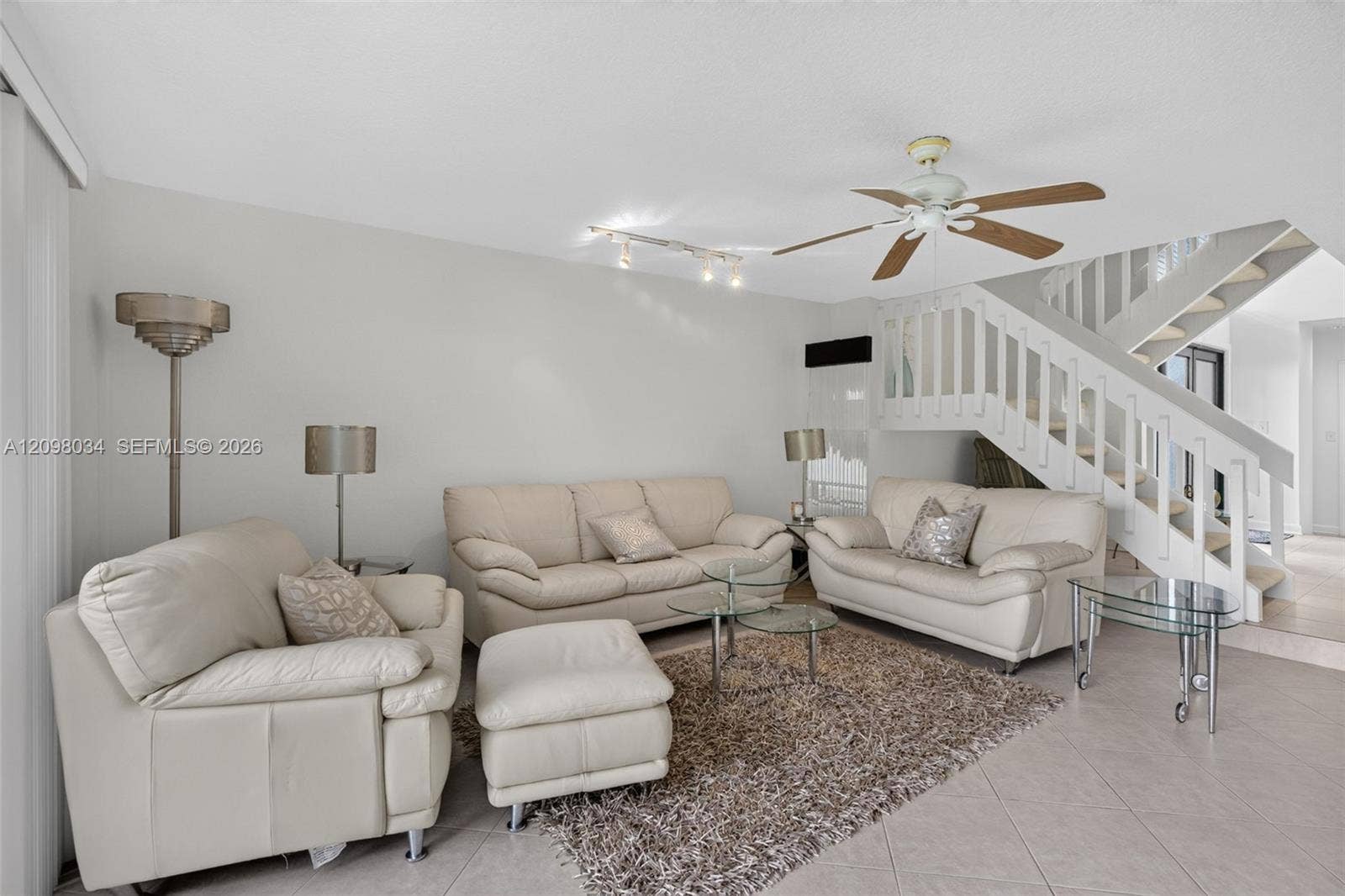 9901 Fairway Cove Lane, Plantation, FL 33324 Photo 7