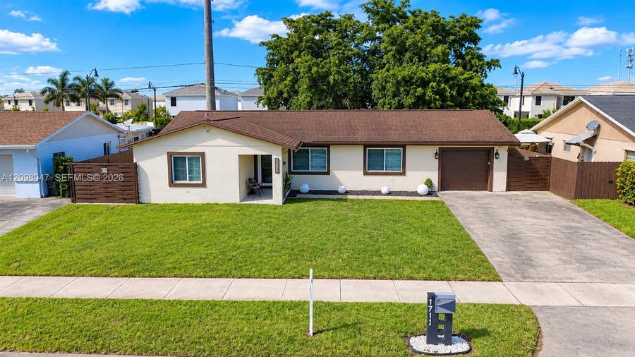 Property photo for 1711 N Anhinga Lane, Homestead, FL