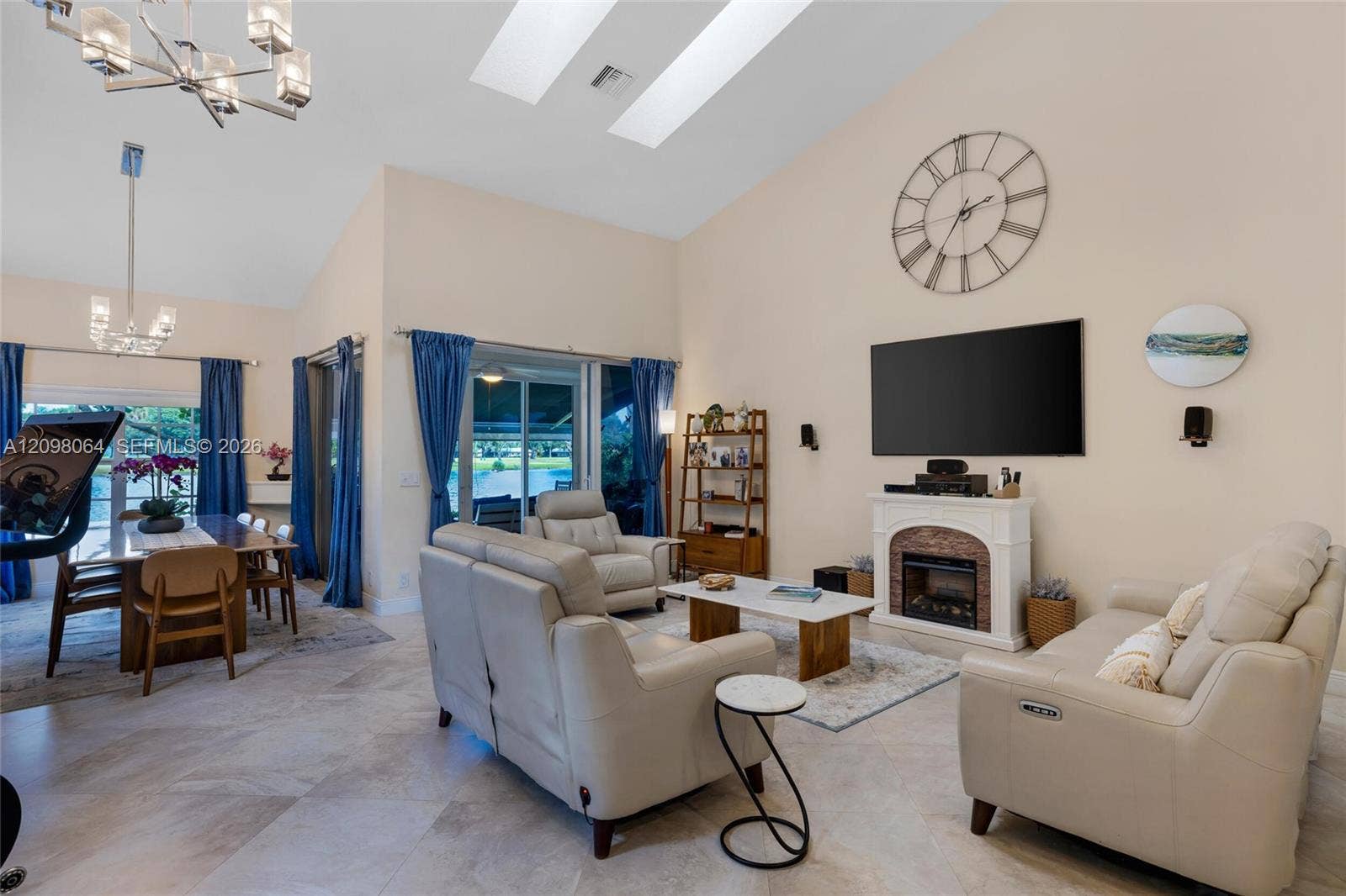 4107 Carriage Drive, #K1, Pompano Beach, FL 33069 Photo 5