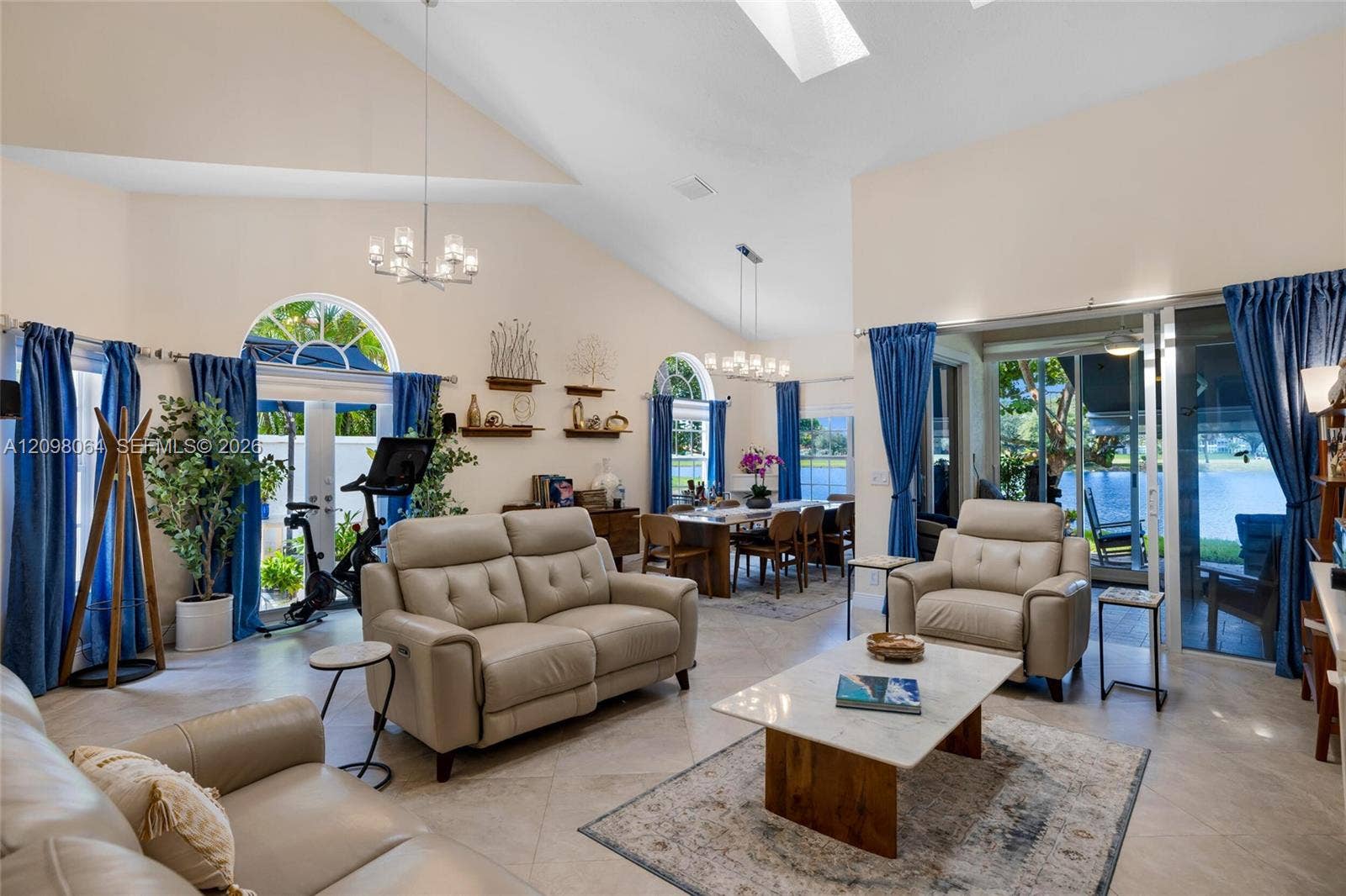 4107 Carriage Drive, #K1, Pompano Beach, FL 33069 Photo 4
