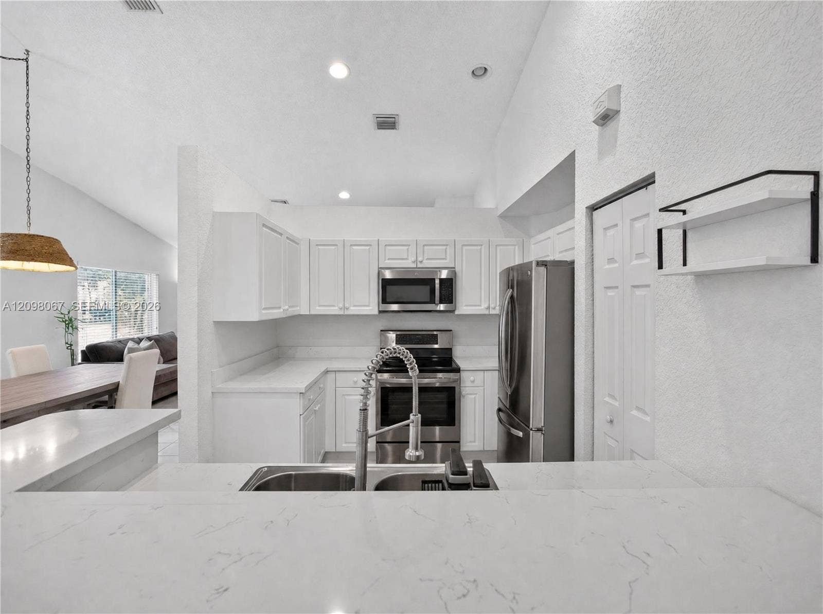 1509 Sunset Way, Weston, FL 33327 Photo 10