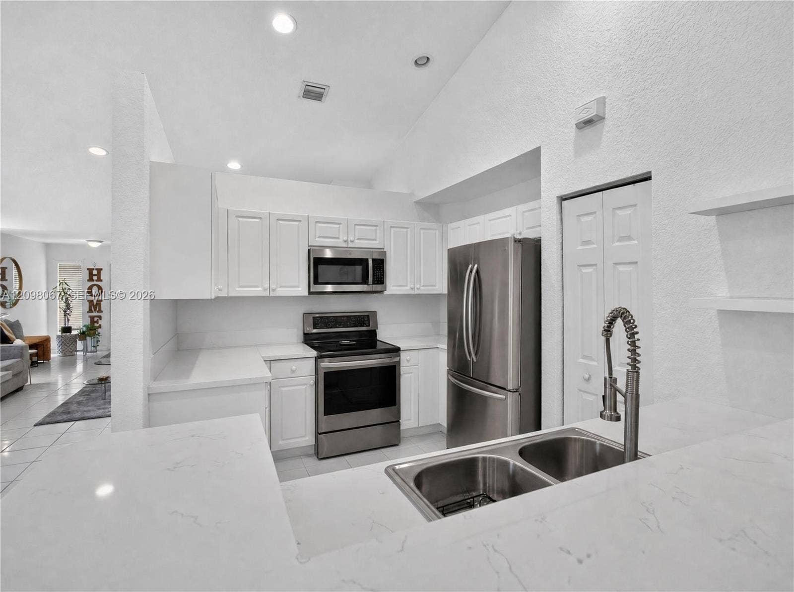 1509 Sunset Way, Weston, FL 33327 Photo 13