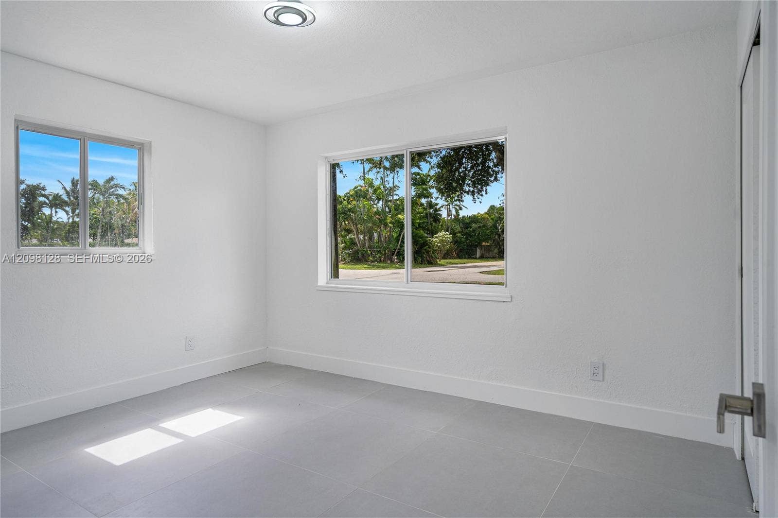 321 NW 36th Street, Oakland Park, FL 33309 Photo 15