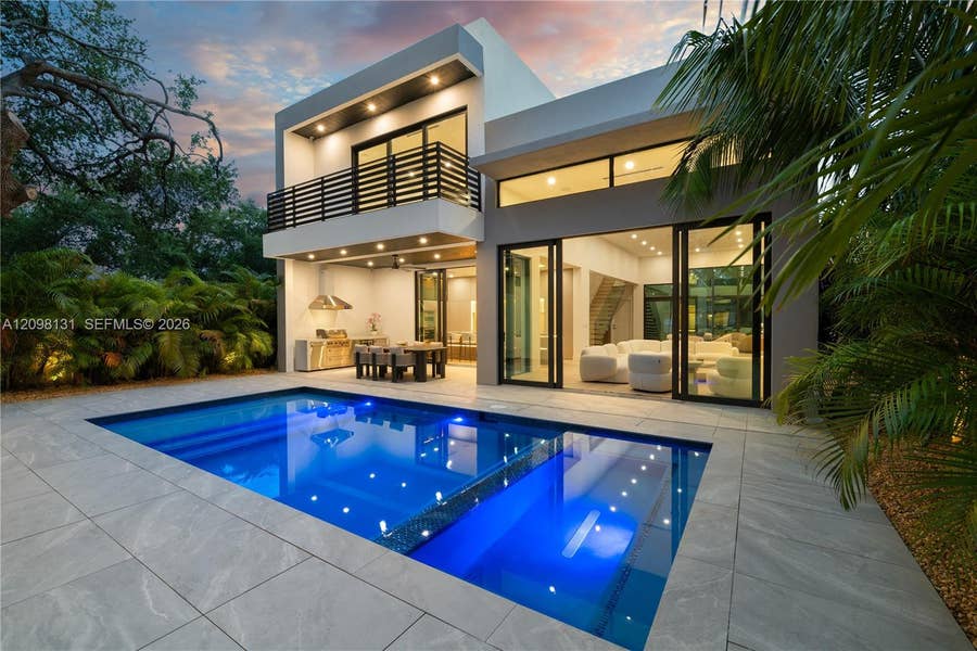 Property photo for 280 NW 47th Street, Miami, FL
