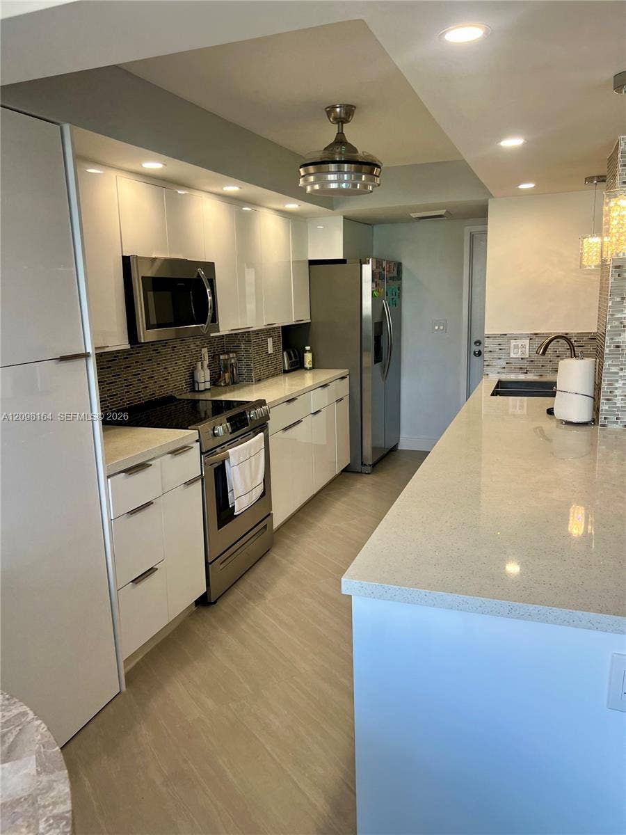 100 Golden Isles Drive, #205, Hallandale Beach, FL 33009 Photo 12