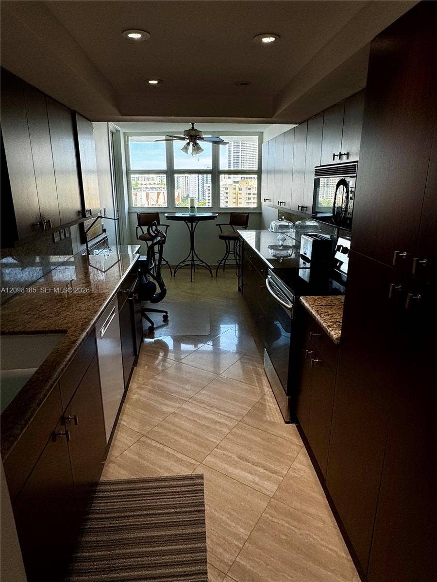 100 Golden Isles Drive, #1405, Hallandale Beach, FL 33009 Photo 6