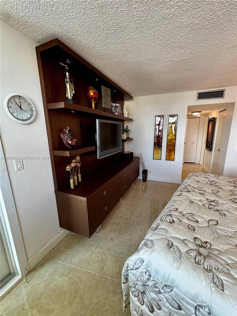 100 Golden Isles Drive, #1405, Hallandale Beach, FL 33009 Photo 27