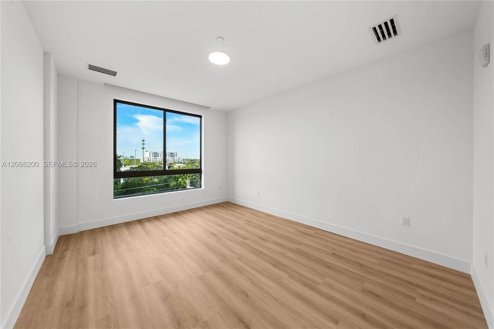 215 SE 4th Street, #204, Hallandale Beach, Hallandale Beach, FL 33009 Photo 6