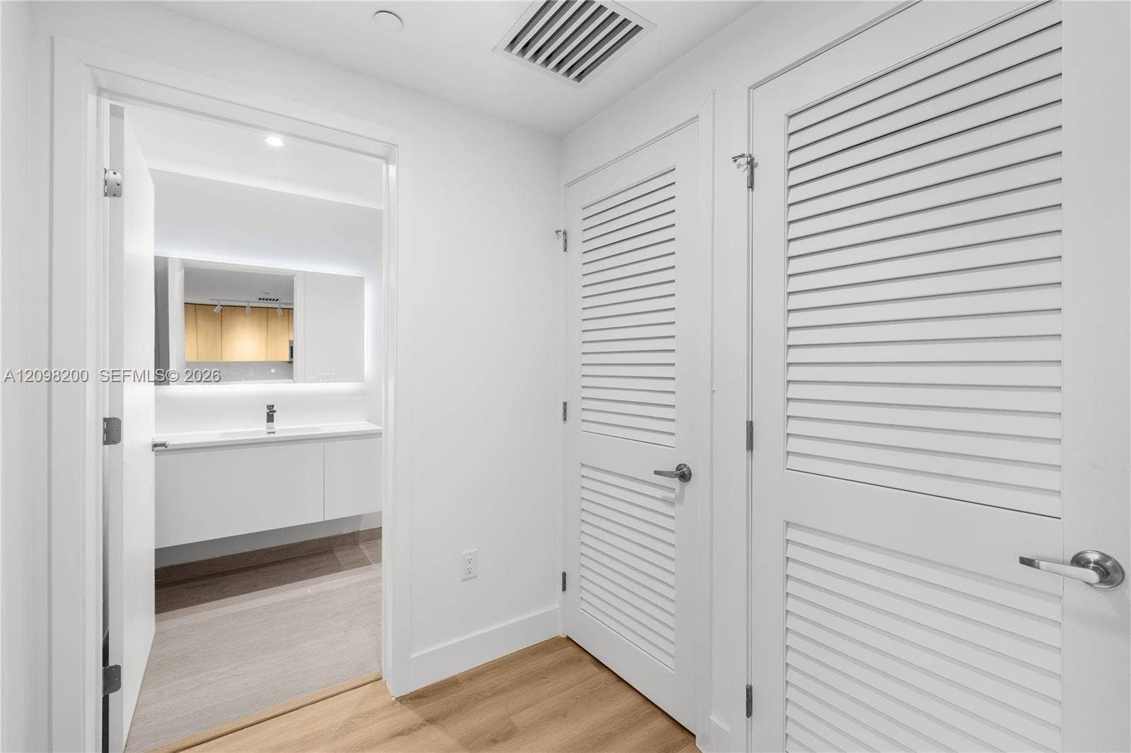 215 SE 4th Street, #204, Hallandale Beach, Hallandale Beach, FL 33009 Photo 3