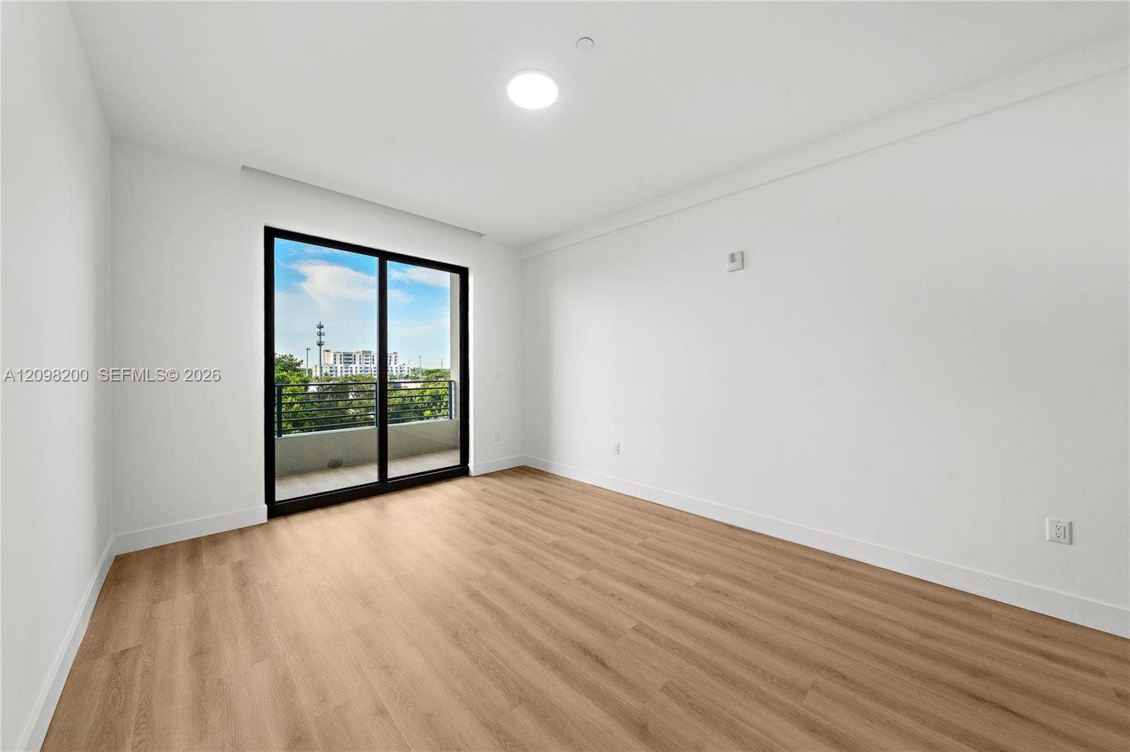 215 SE 4th Street, #204, Hallandale Beach, Hallandale Beach, FL 33009 Photo 11
