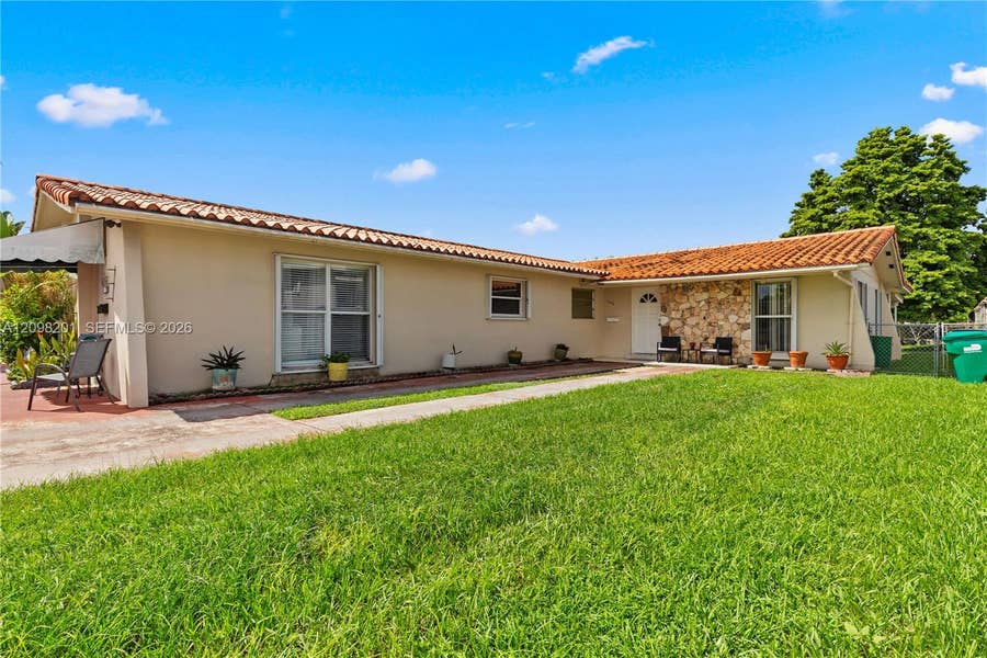 Property photo for 2450 SW 90th Avenue, Miami, FL