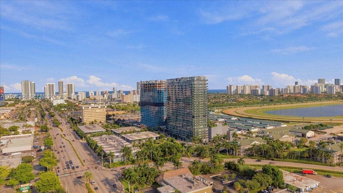 1170 E Hallandale, #2109, Hallandale Beach, Hallandale Beach, FL 33009 Photo 44