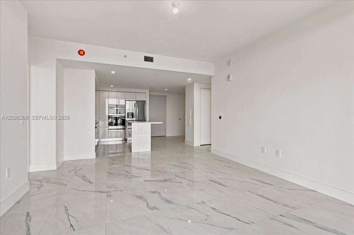 1170 E Hallandale, #2109, Hallandale Beach, Hallandale Beach, FL 33009 Photo 36