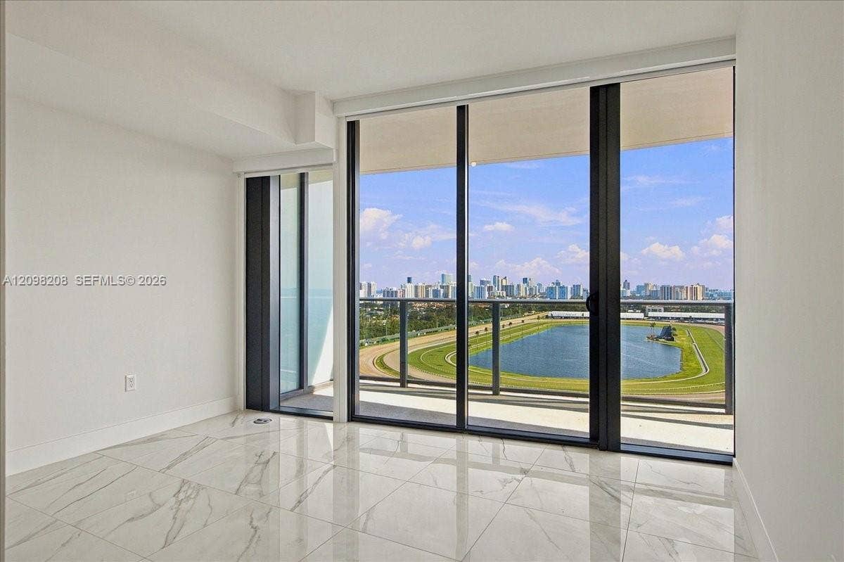 1170 E Hallandale, #2109, Hallandale Beach, Hallandale Beach, FL 33009 Photo 23