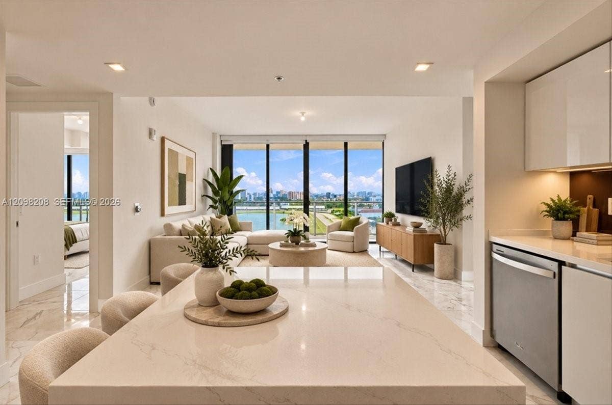 1170 E Hallandale, #2109, Hallandale Beach, Hallandale Beach, FL 33009 Photo 6
