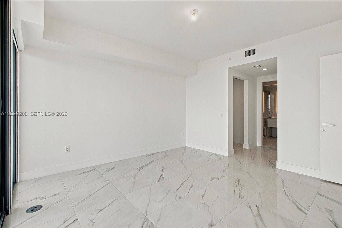 1170 E Hallandale, #2109, Hallandale Beach, Hallandale Beach, FL 33009 Photo 31