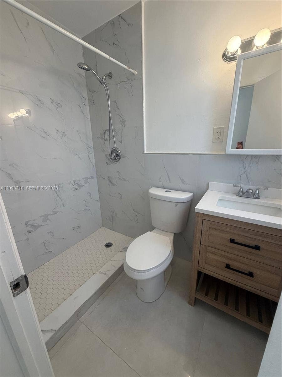 1204 N 24th Avenue, #1206, Hollywood, Hollywood, FL 33020 Photo 7