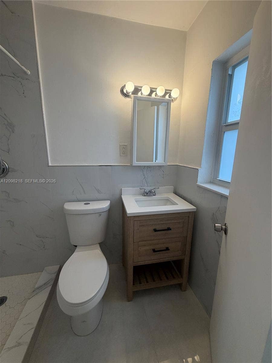 1204 N 24th Avenue, #1206, Hollywood, Hollywood, FL 33020 Photo 5