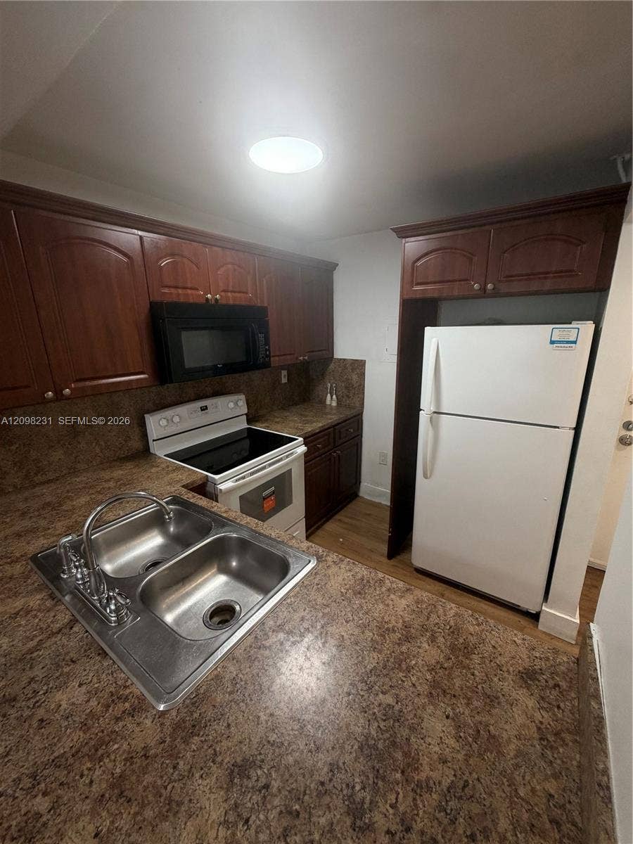 Property photo for 16465 NE 22nd Avenue, #412, North Miami Beach, FL