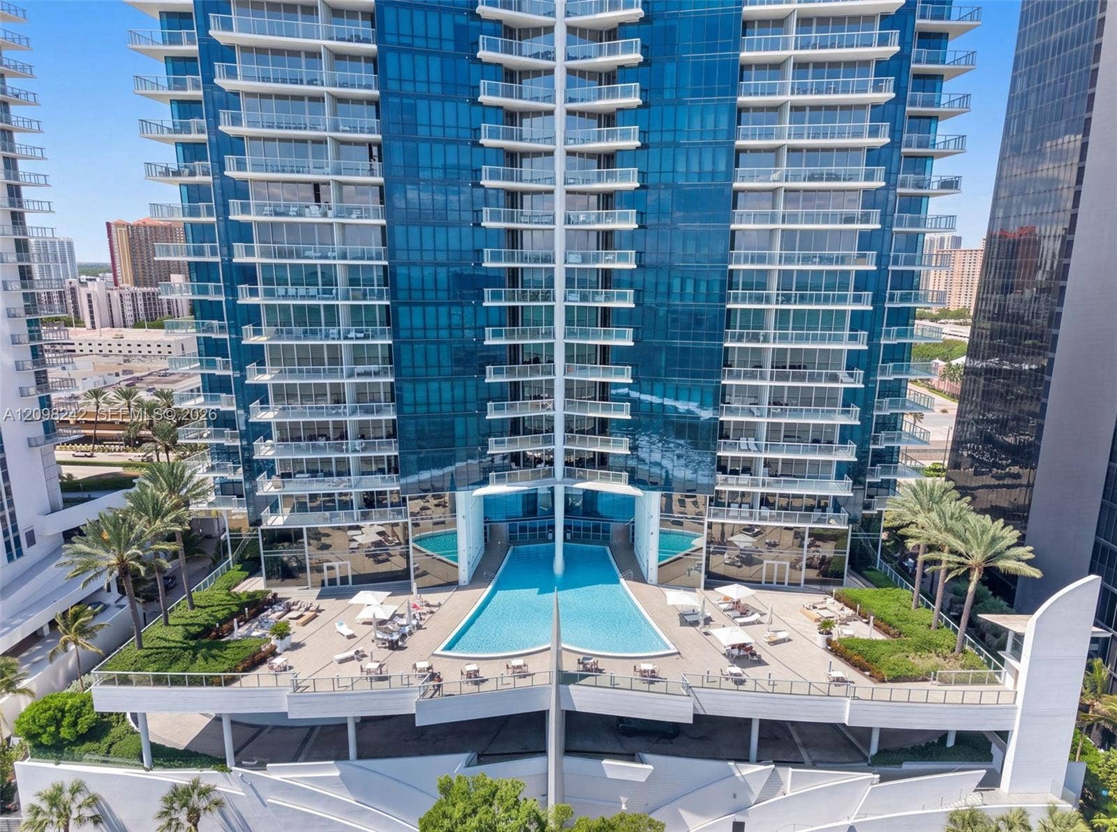 17121 Collins Avenue, #803, Sunny Isles Beach, FL 33160 Photo 10