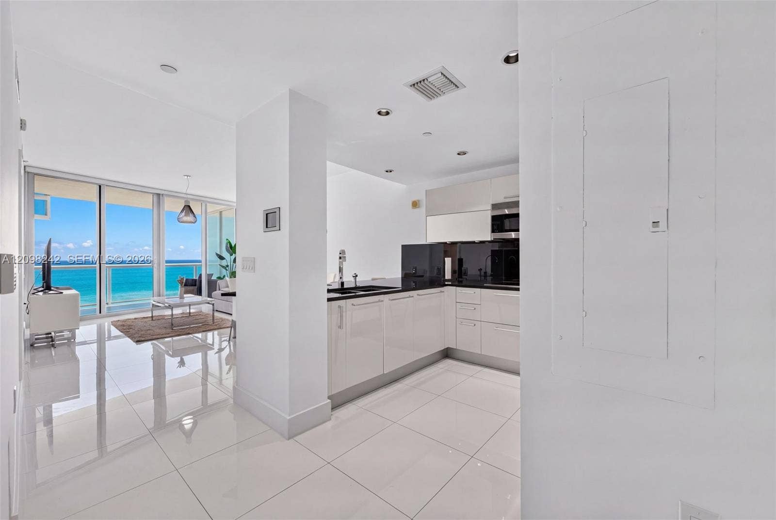 17121 Collins Avenue, #803, Sunny Isles Beach, FL 33160 Photo 15