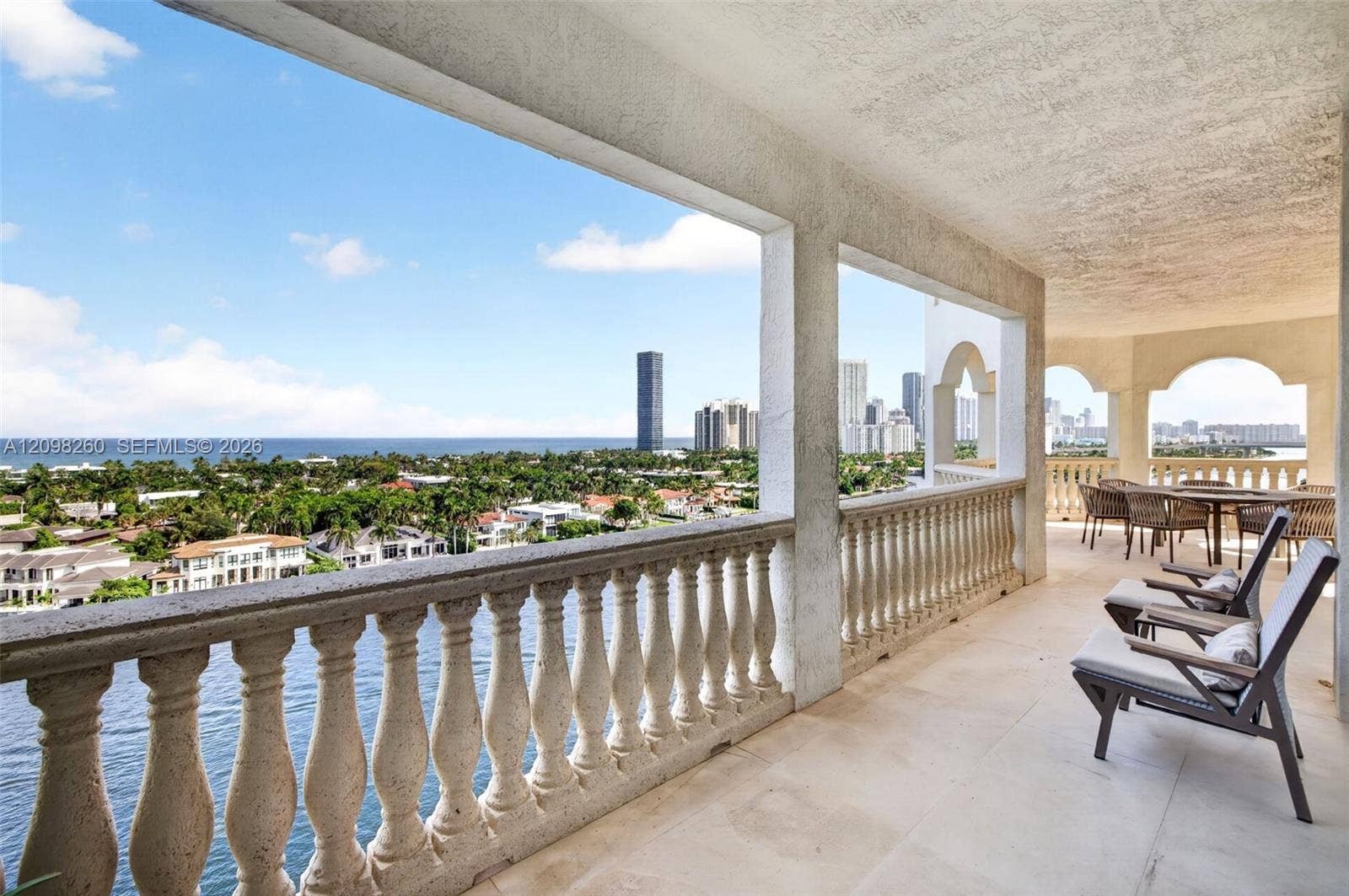 20165 NE 39th Place, #1103/1104, Aventura, FL 33180 Photo 31