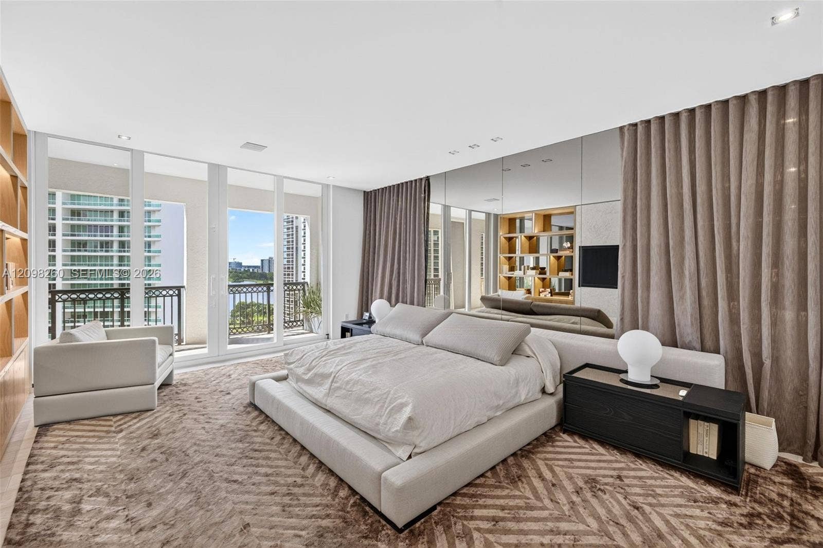 20165 NE 39th Place, #1103/1104, Aventura, FL 33180 Photo 33