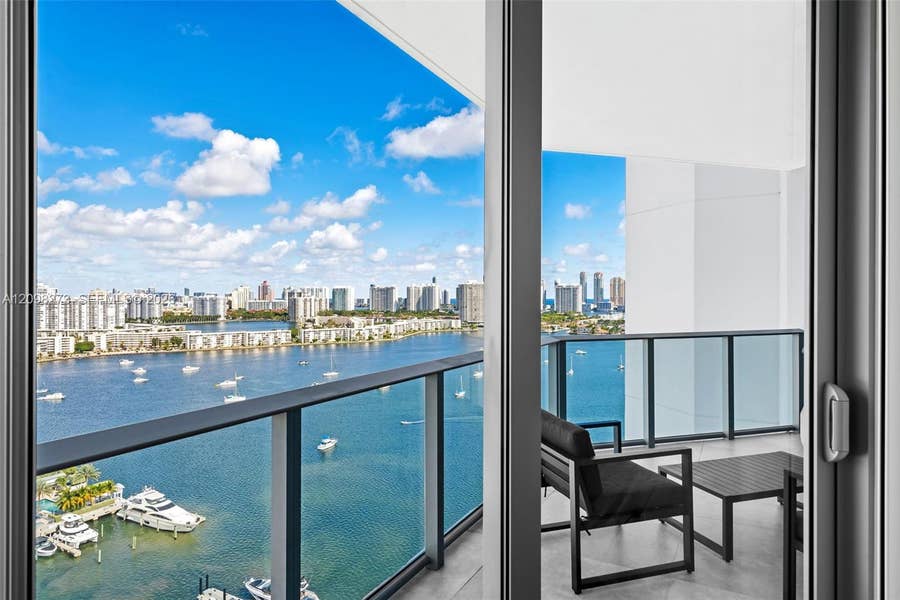 Property photo for 17111 Biscayne Boulevard, #2103, North Miami Beach, FL