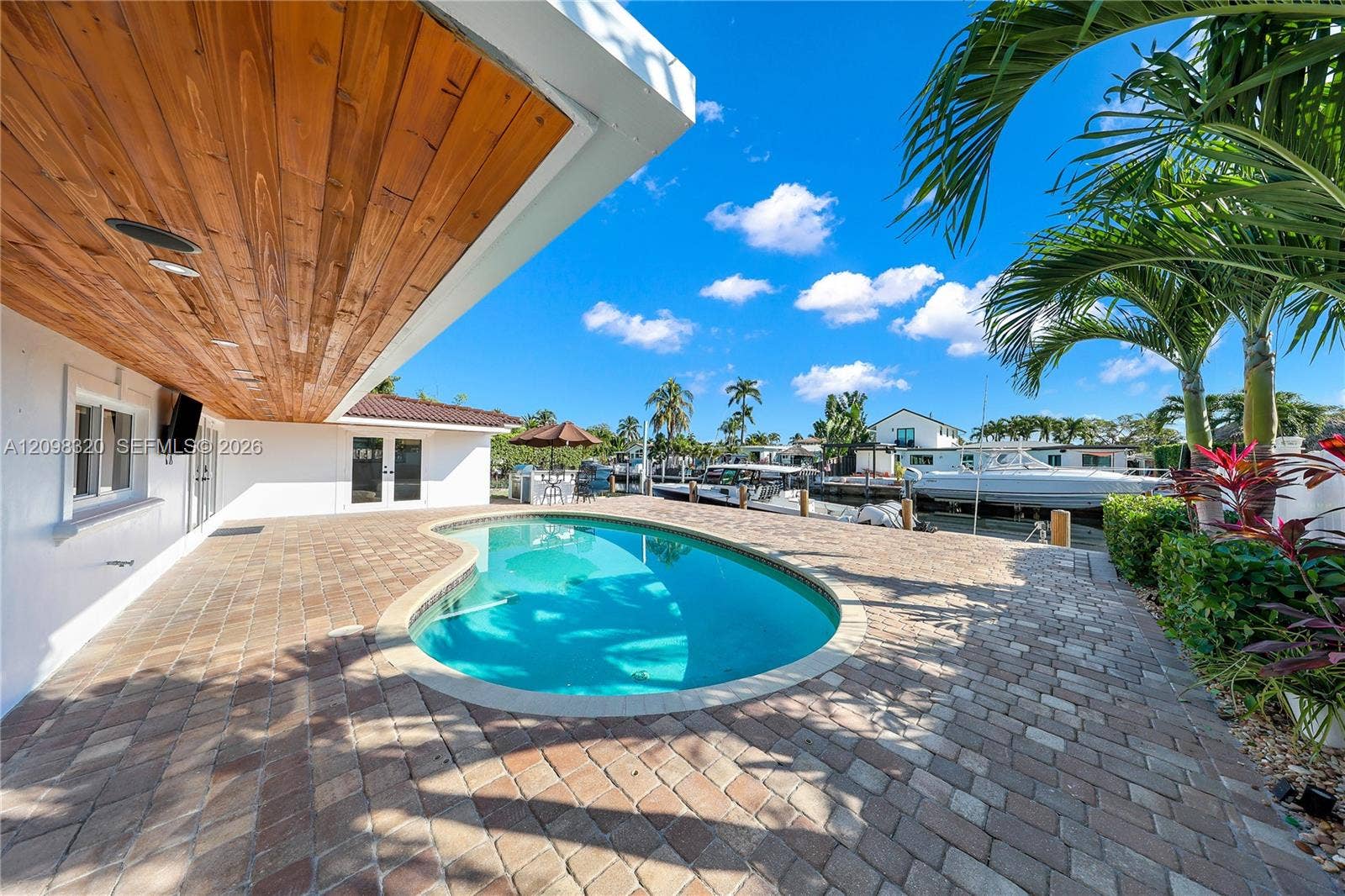 800 SE 3rd Terrace, Pompano Beach, Pompano Beach, FL 33060 Photo 5