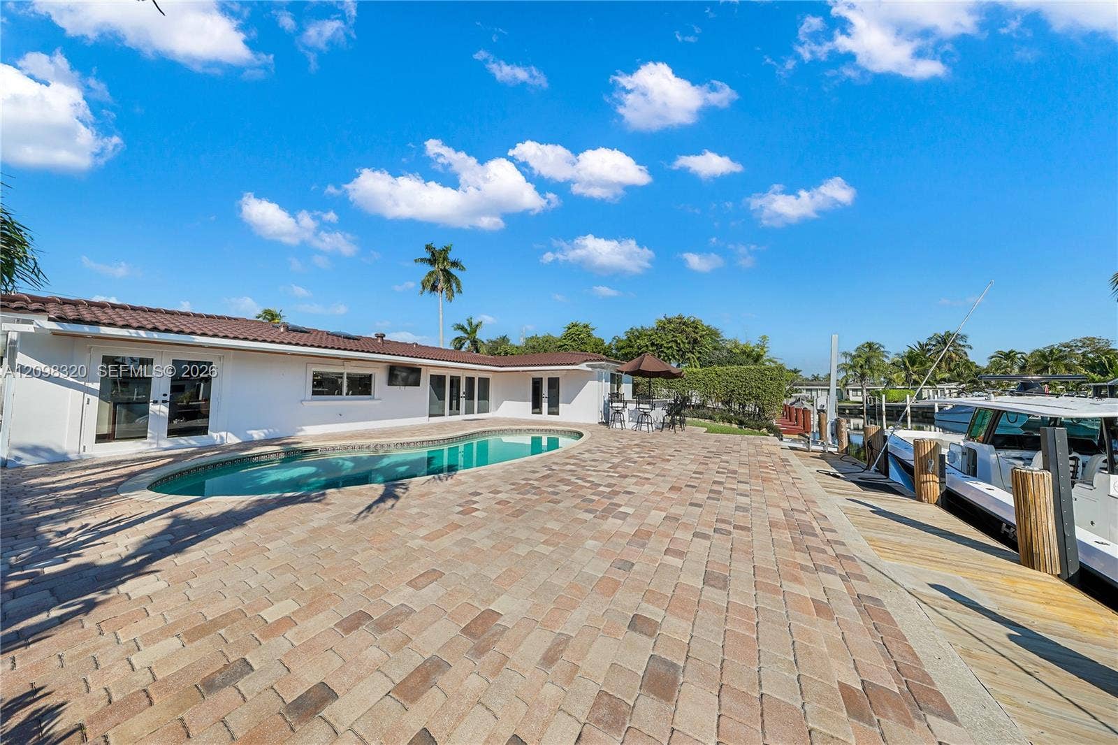 800 SE 3rd Terrace, Pompano Beach, Pompano Beach, FL 33060 Photo 22