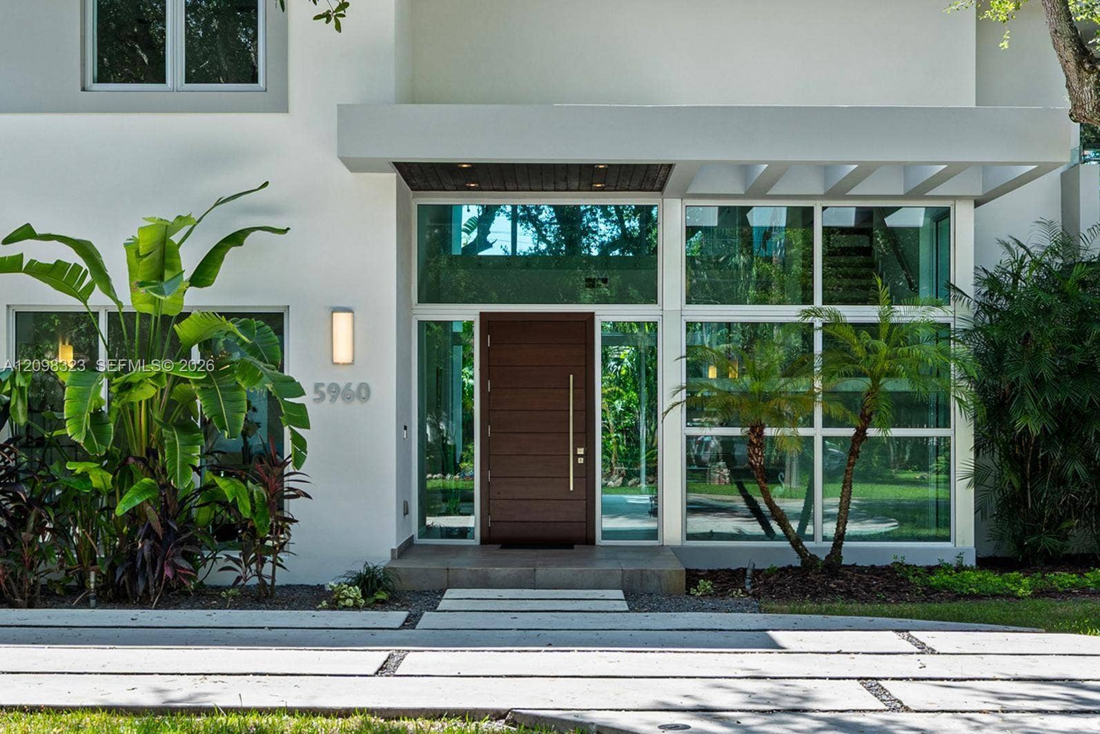 5960 SW 79th Street, South Miami, FL 33143 Photo 2