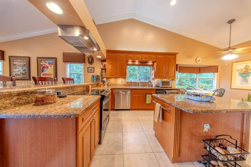 10071 NW 7th Street, Plantation, FL 33324 Photo 12