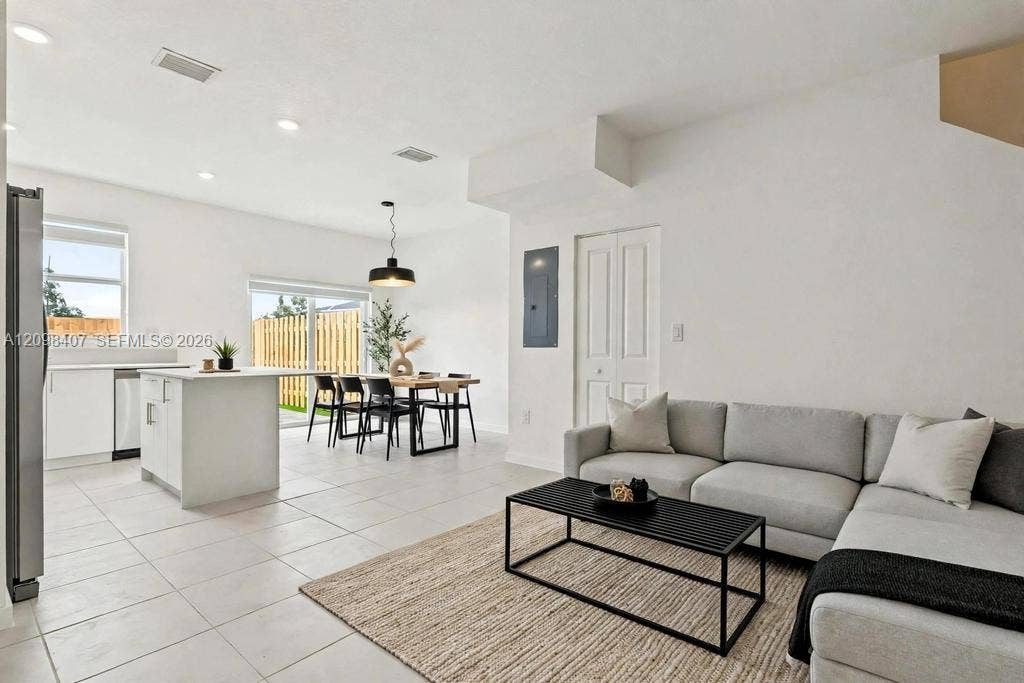 11011 SW 230 Terrace, Miami, Miami, FL 33170 Photo 9