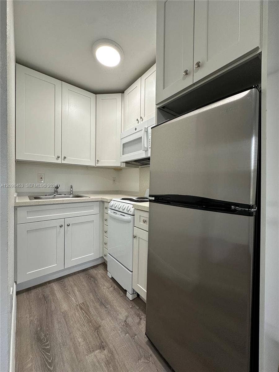 2300 Madison Street, #110, Hollywood, Hollywood, FL 33020 Photo 6