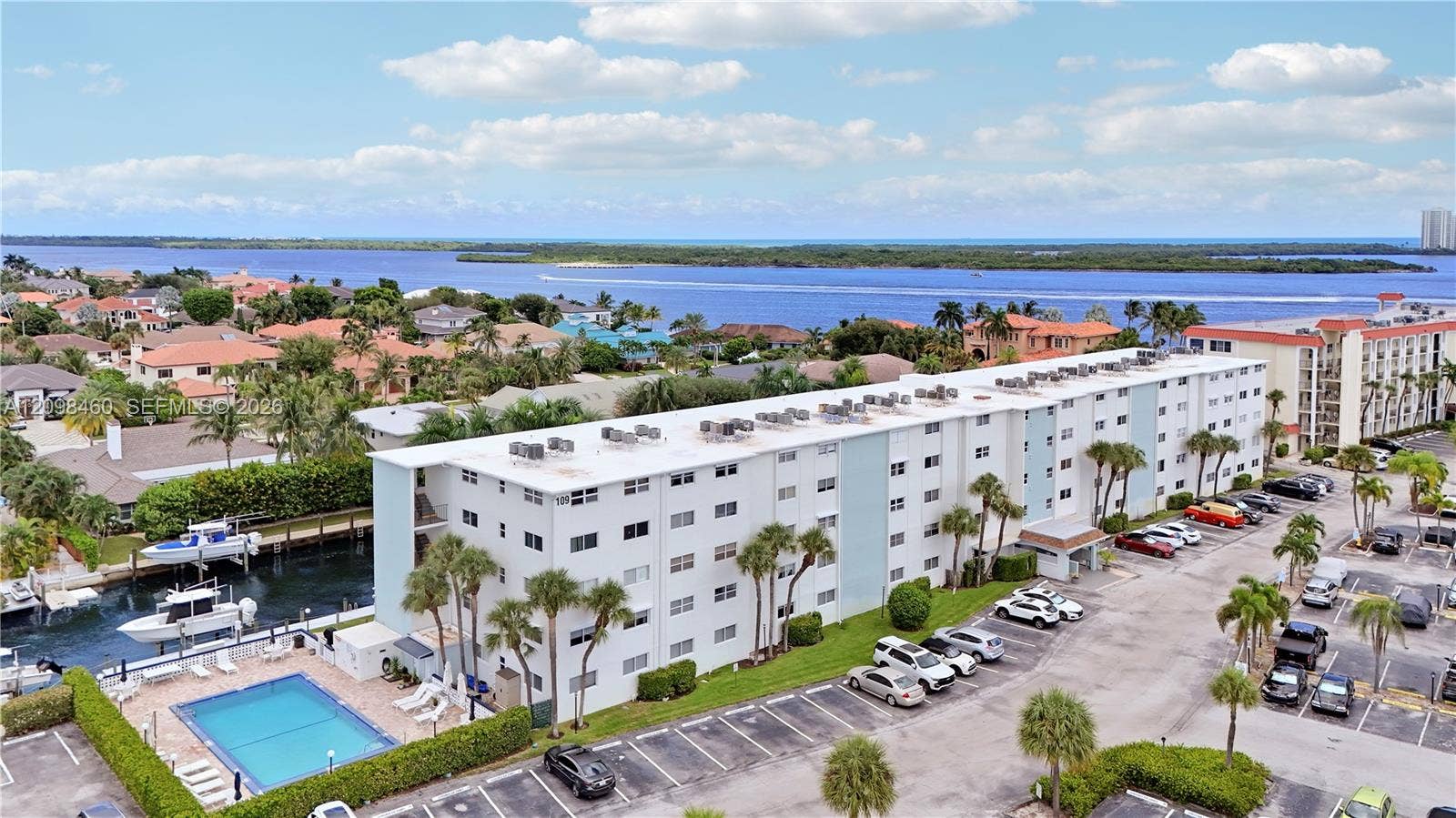 109 N Paradise Harbour Boulevard, #406, North Palm Beach, FL 33408 Photo 3