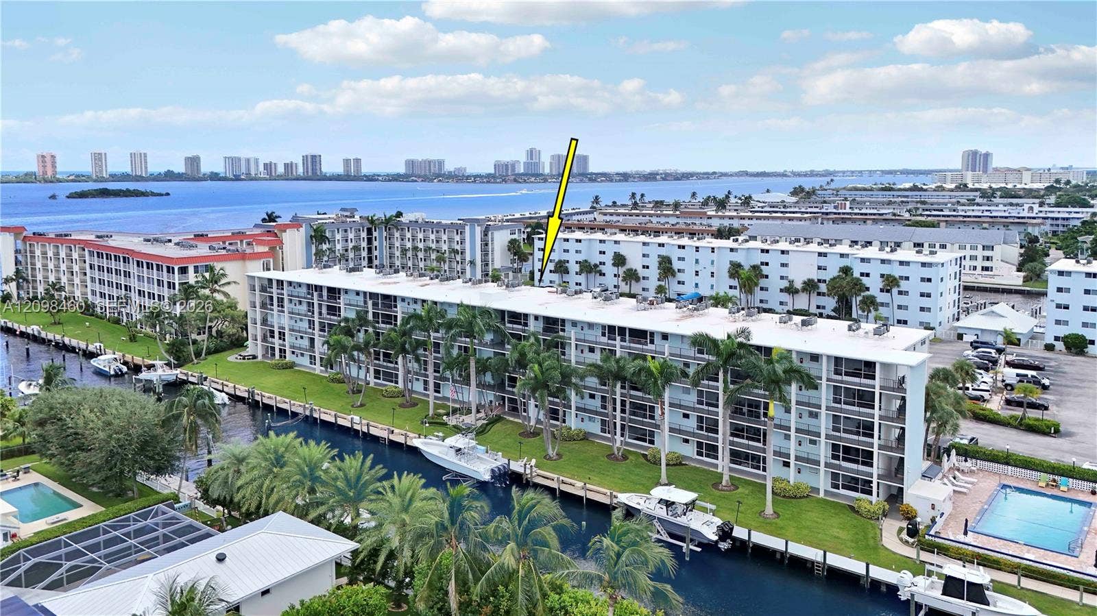 109 N Paradise Harbour Boulevard, #406, North Palm Beach, FL 33408 Photo 23
