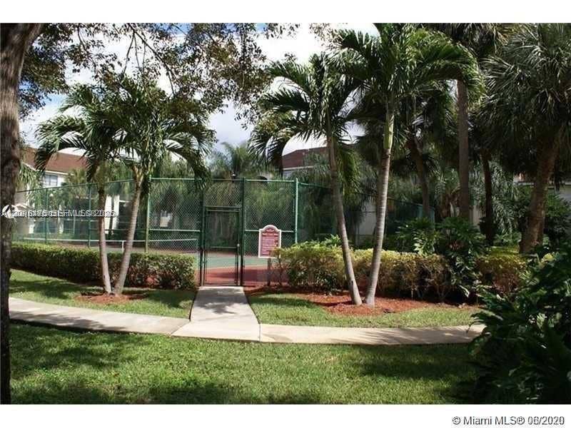 520 S Park Road, #24-12, Hollywood, Hollywood, FL 33021 Photo 14