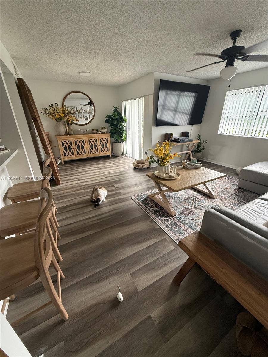 510 S Park Road, #14-10, Hollywood, FL 33021 Photo 2