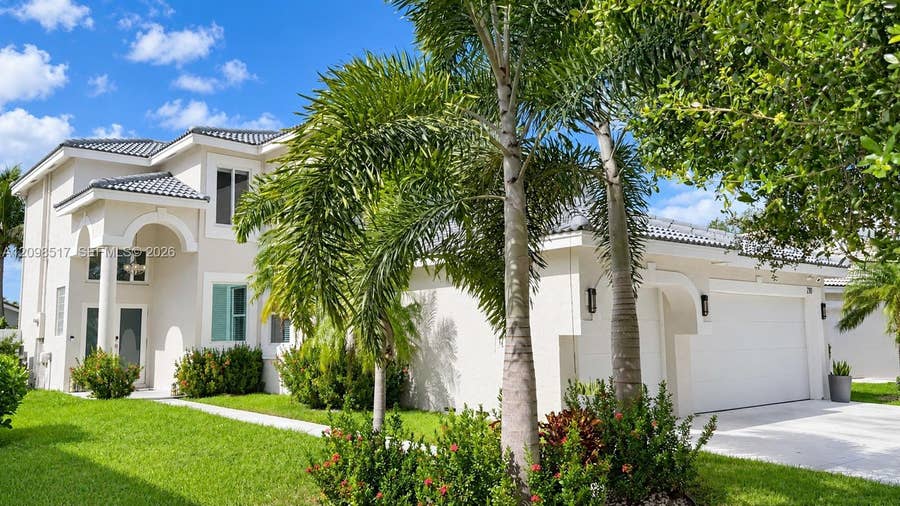 Property photo for 212 SW 179th Avenue, Pembroke Pines, FL