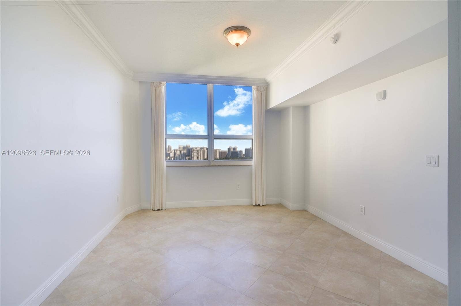 19501 W Country Club Drive, #PH-02, Aventura, FL 33180 Photo 8