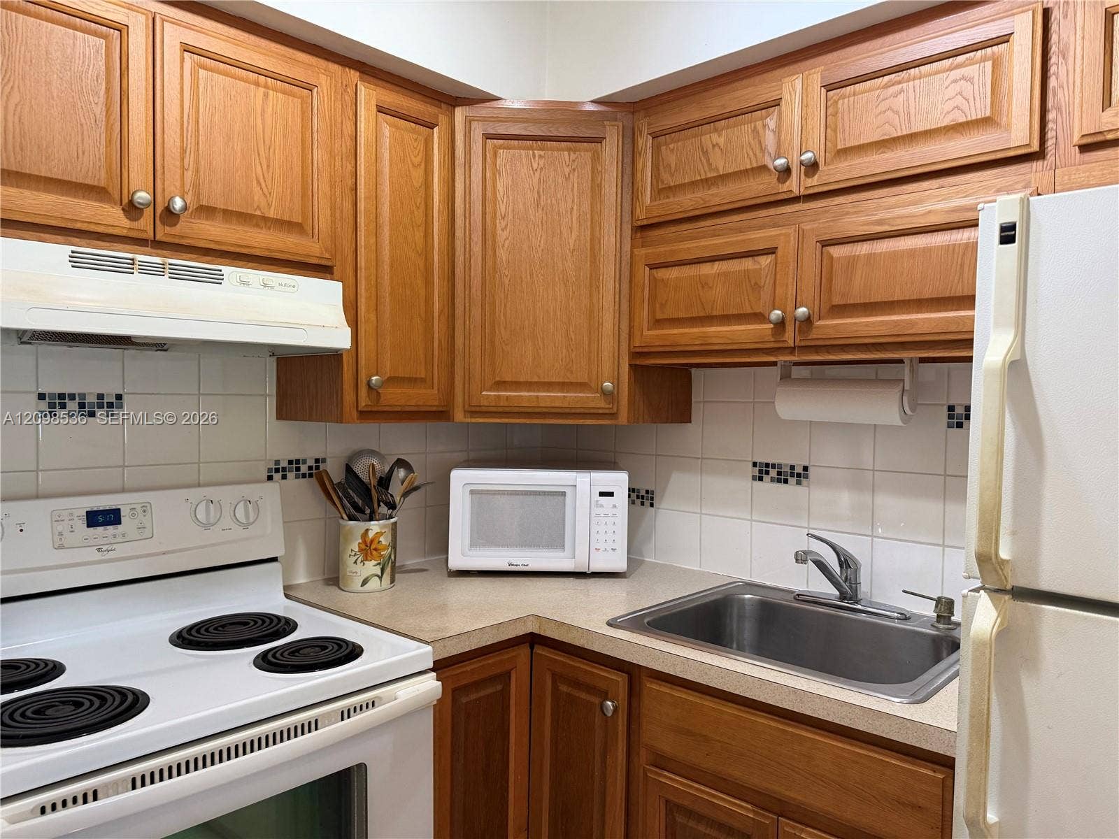 801 Atlantic Shores Boulevard, #107, Hallandale Beach, FL 33009 Photo 8