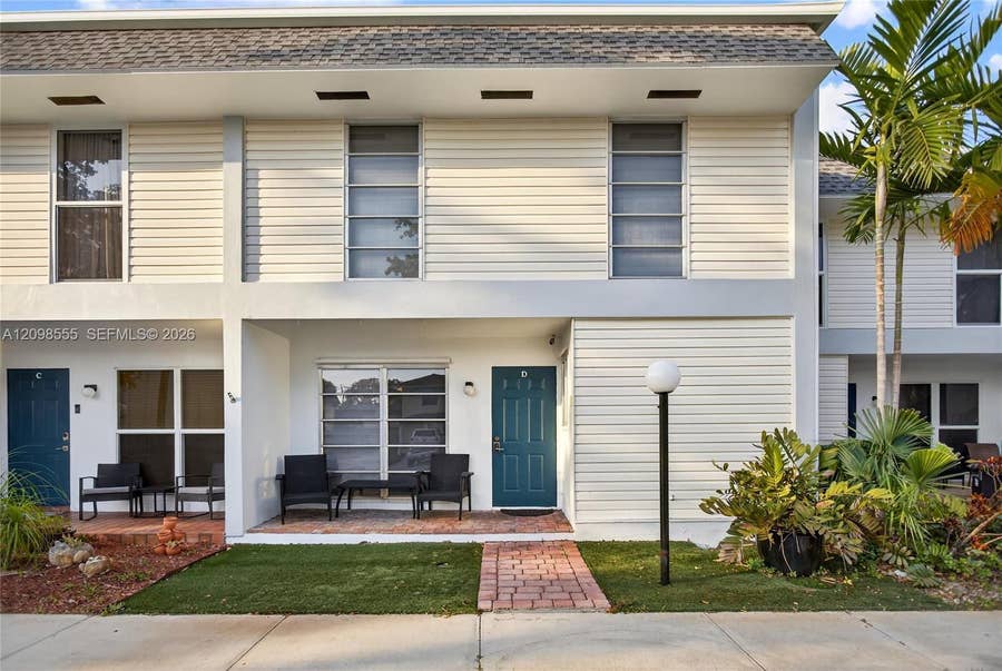Property photo for 3331 Farragut Street, #8D, Hollywood, FL