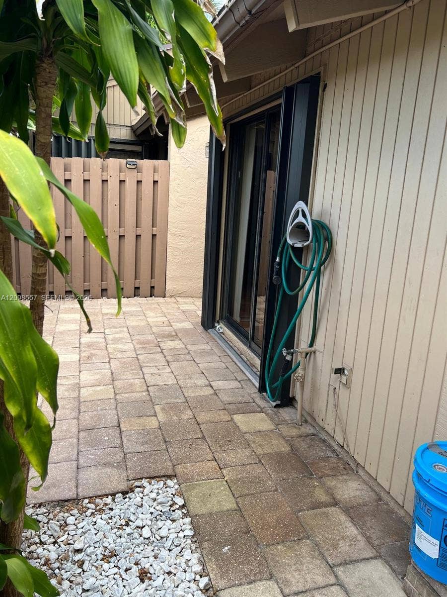 8102 SW 20th Court, Davie, Davie, FL 33324 Photo 21