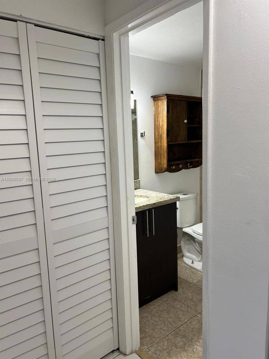 8102 SW 20th Court, Davie, Davie, FL 33324 Photo 15