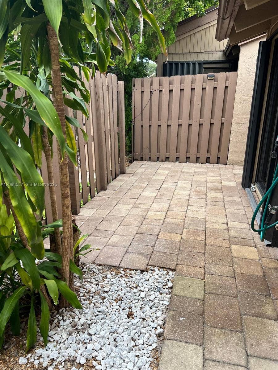 8102 SW 20th Court, Davie, Davie, FL 33324 Photo 22