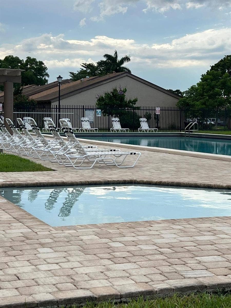 8102 SW 20th Court, Davie, Davie, FL 33324 Photo 35