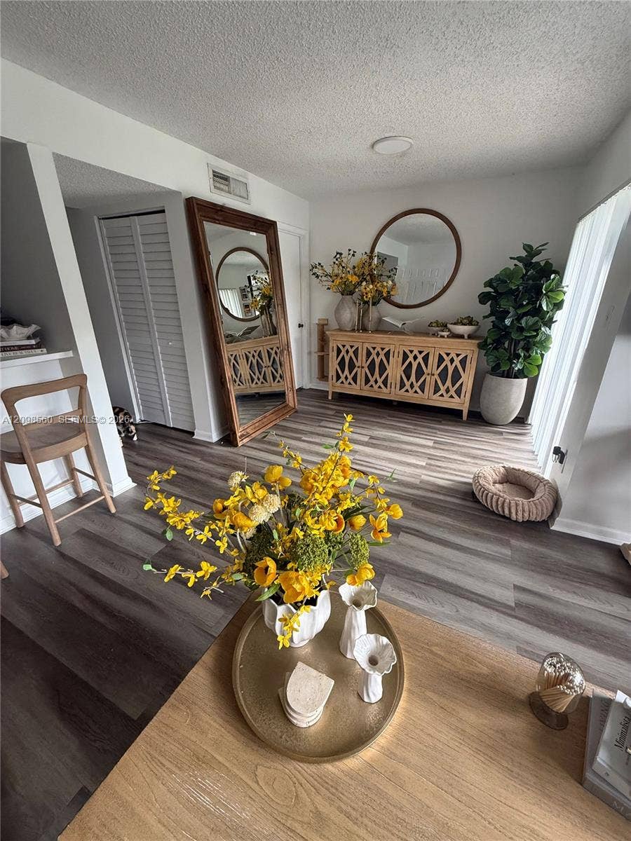 Property photo for 510 S Park Road, #14-10, Hollywood, FL